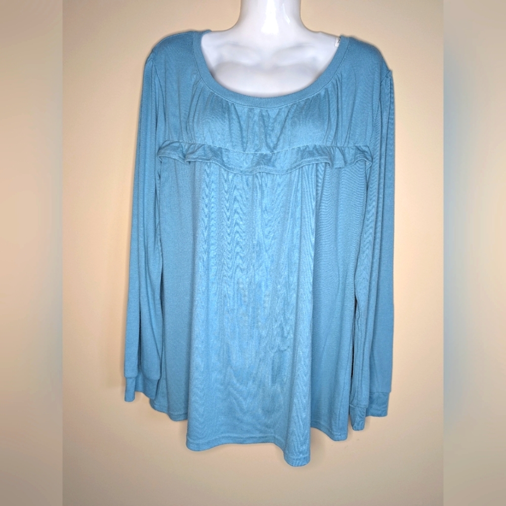Women's Ruffled Yoke Long Sleeve
